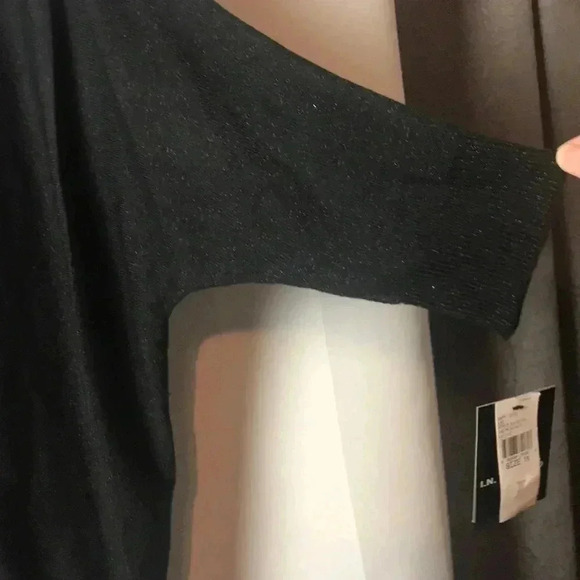 NWT SZ 1X BLACK SWEATER Soft DRESSY TO CASUAL SEE DESCRIPT BELOW NECKLACE - Picture 4 of 13